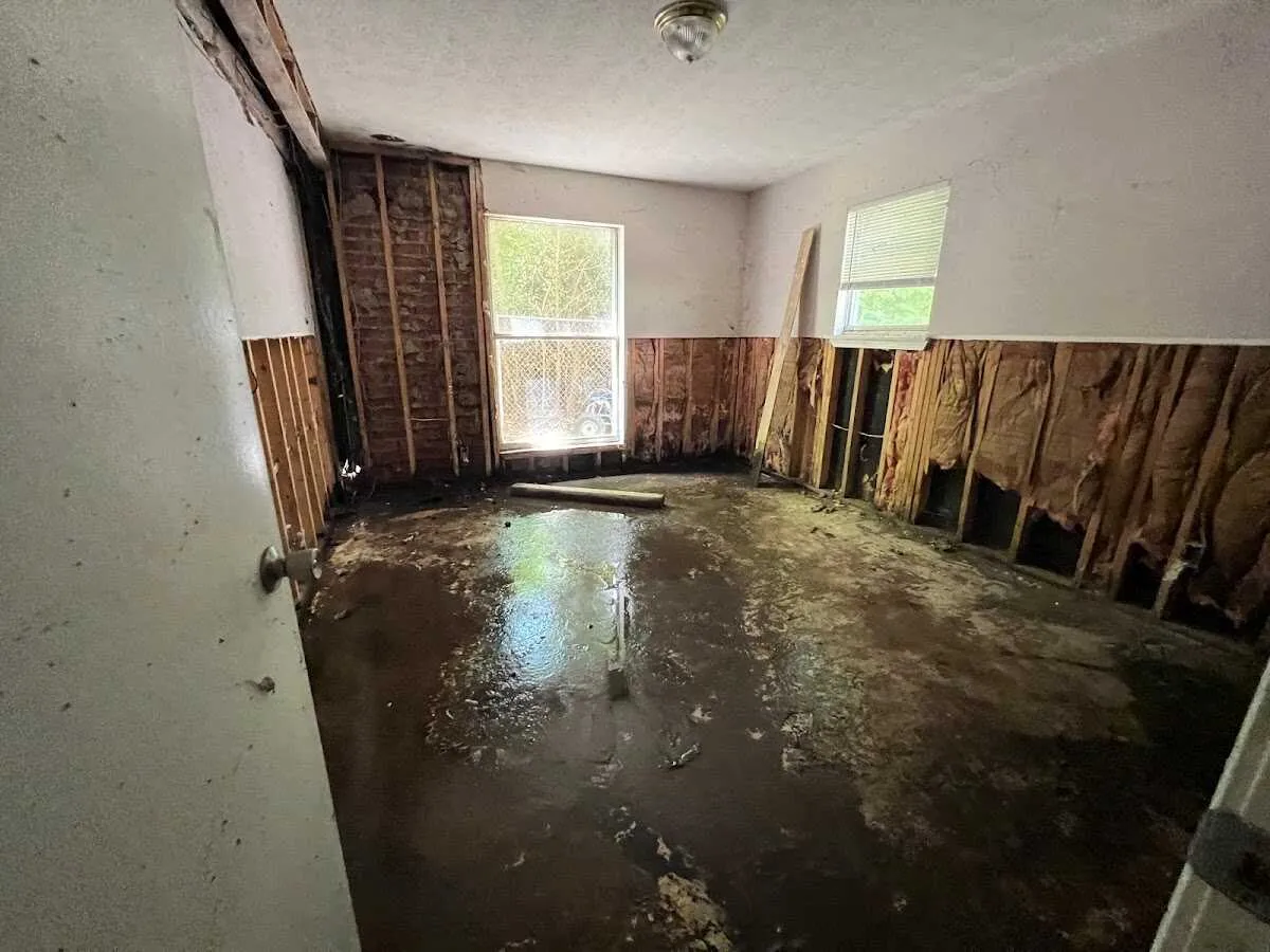 Water Damage Restoration services in Oshkosh, WI